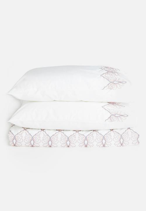 Sixth Floor - Phoenix embroidered cotton duvet set - white/multi