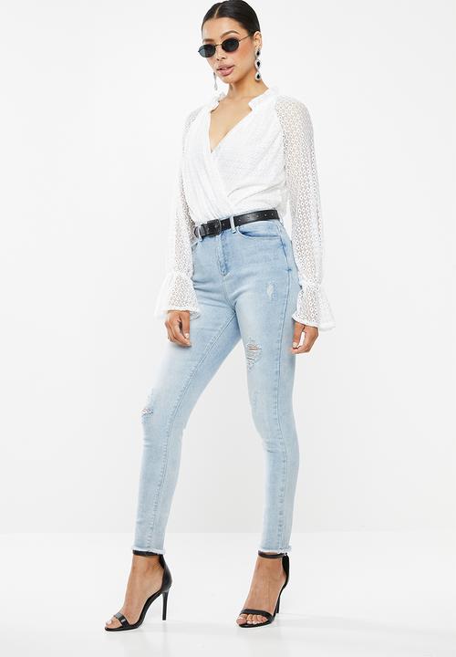 Missguided - Crochet lace plunge wrap bodysuit - white
