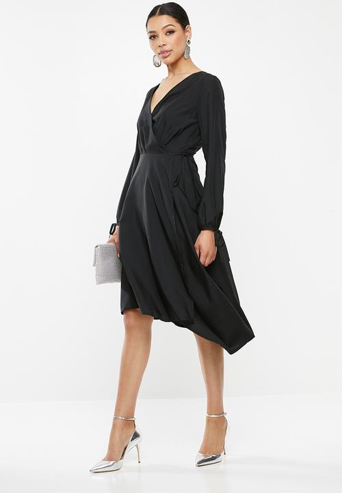 Missguided - Balloon sleeve wrap midi dress - black