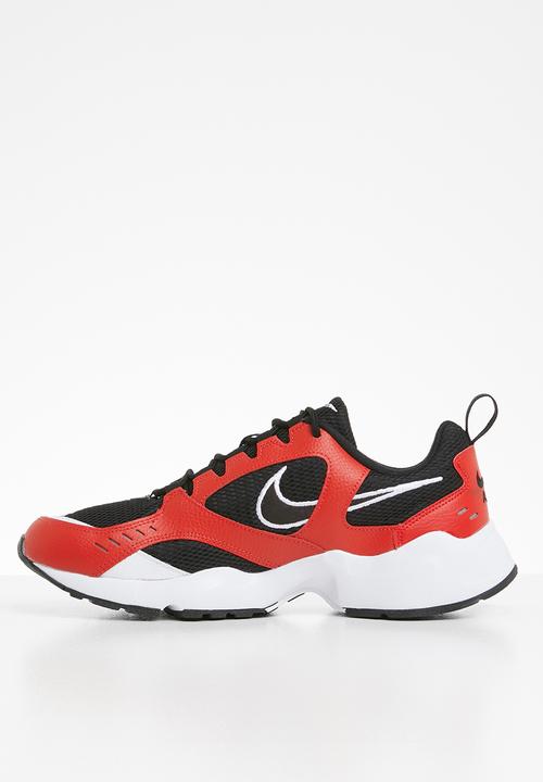 Nike - Air Heights - black/university red-white