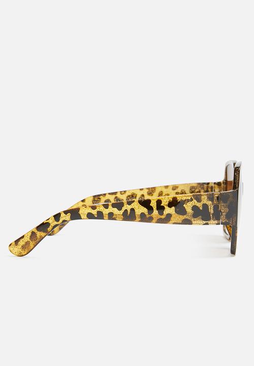 Superbalist - Emilia square sunglasses - brown 