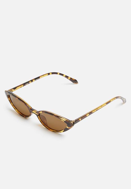 Unknown Eyewear - Loni sunglasses - brown 