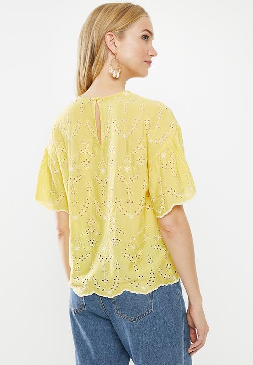 Vero Moda - Angie short sleeve top - yellow