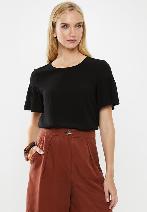 Vero Moda - Bethany button top - black