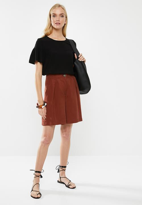 Vero Moda - Bethany button top - black
