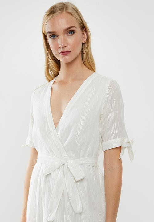 Vero Moda - Lena v-neck dress - cream