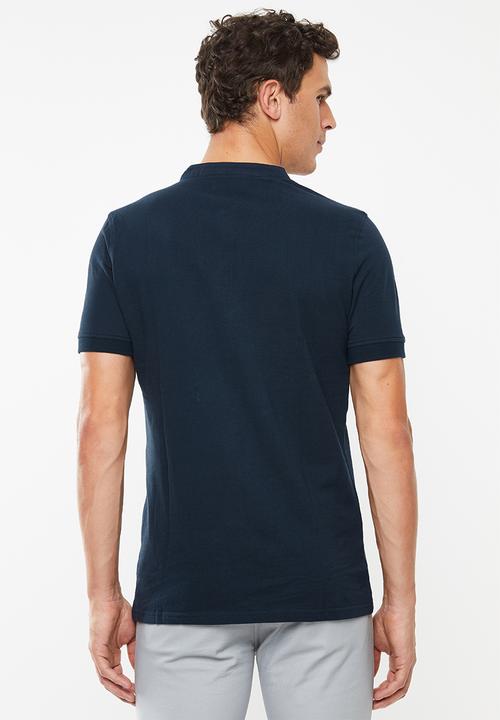 Superbalist - Pique slim fit mandarin golfer - navy