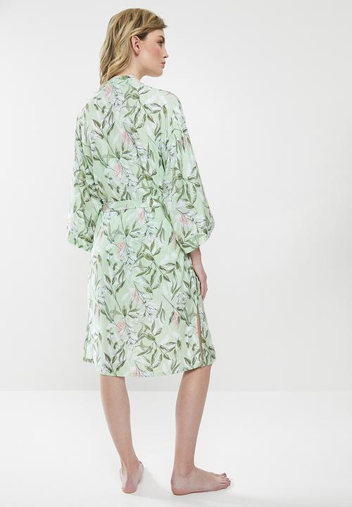 Superbalist - Printed floral robe - green