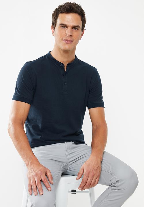 Superbalist - Pique slim fit mandarin golfer - navy