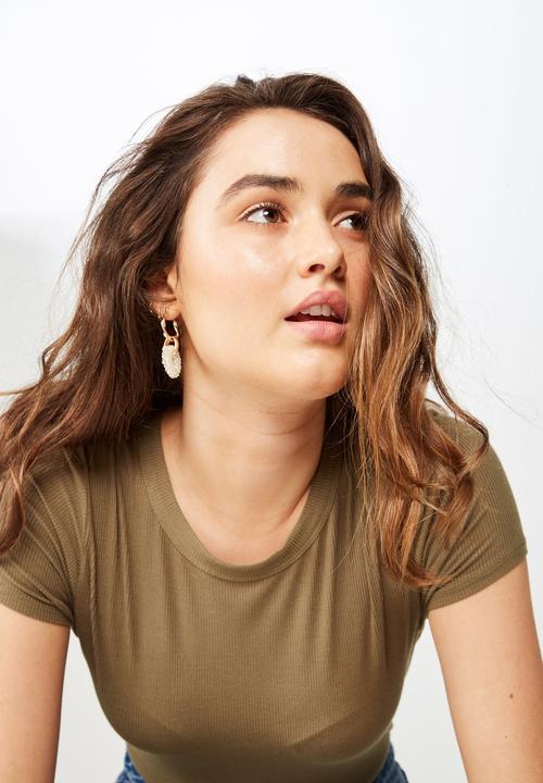 Cotton On - The girlfriend tee - burnt olive