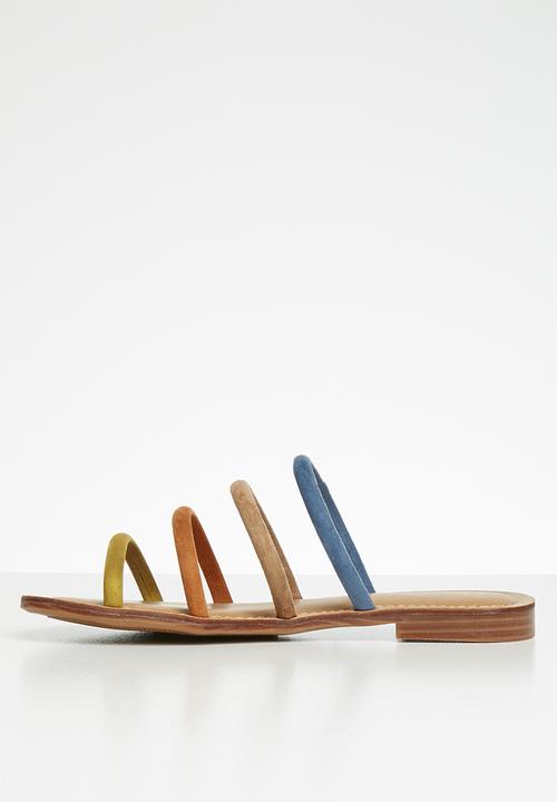 Miss Black - Faux suede piping strap sandal - multi