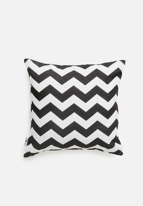 Sixth Floor - Chevron cushion cover - asphalt
