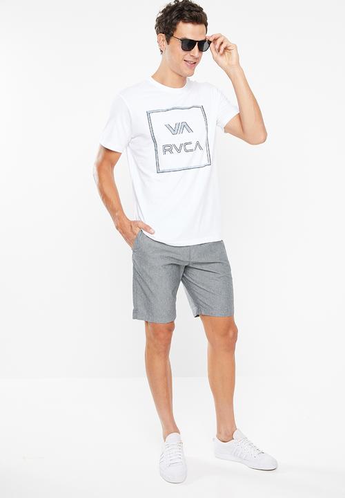 RVCA - Unregistered short sleeve tee - white