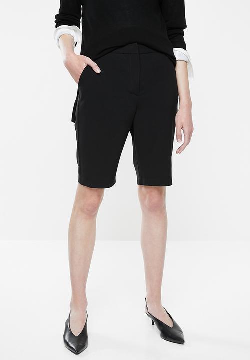 Superbalist - Ladies formal walk shorts - black