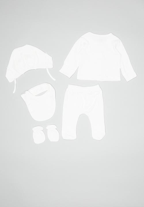Baby Corner - 5 piece baby essentials gift set - cream