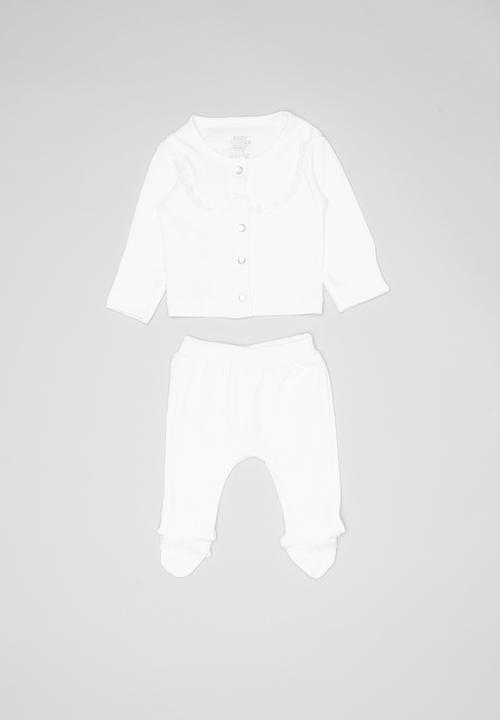 Baby Corner - 5 piece baby essentials gift set - cream