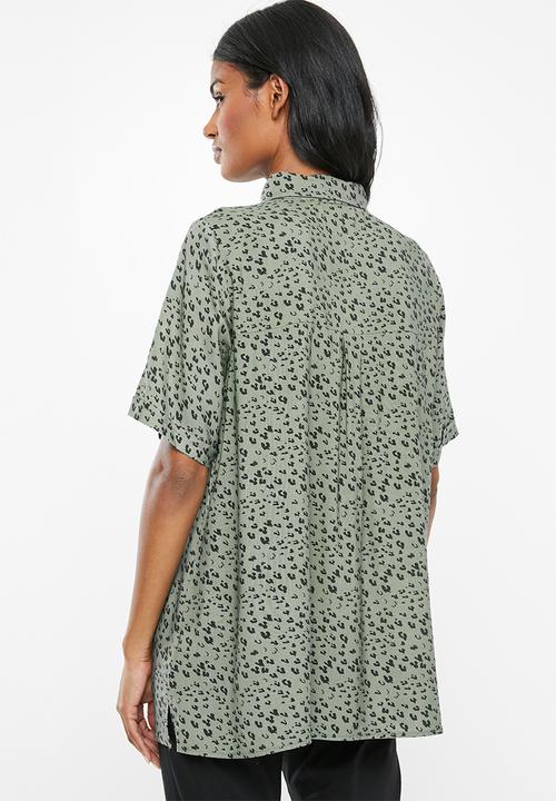 Superbalist - Resort shirt - green & black 