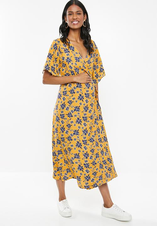 Superbalist - Kimono wrap dress - mustard floral