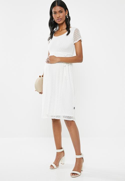 Cherry Melon - Maternity Dot mesh scoopneck dress - white