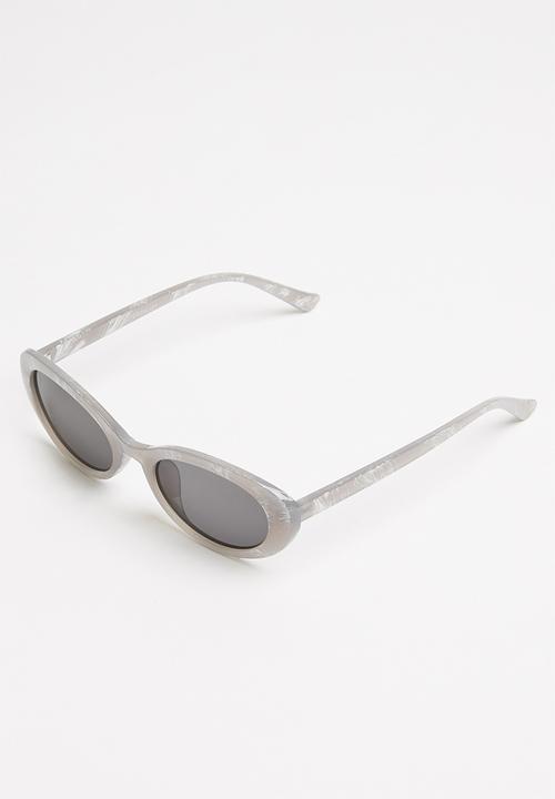 Superbalist - Chandon sunglasses - grey & black