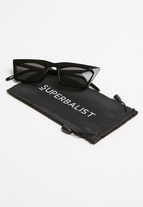 Superbalist - Gwil sunglasses - black