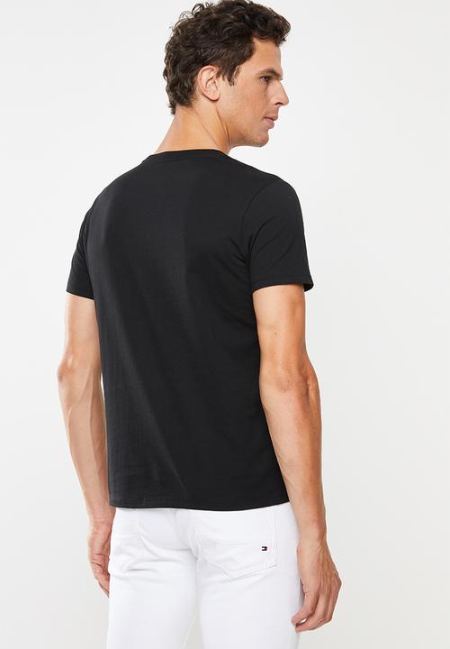 GUESS - Guess triangle tee - black