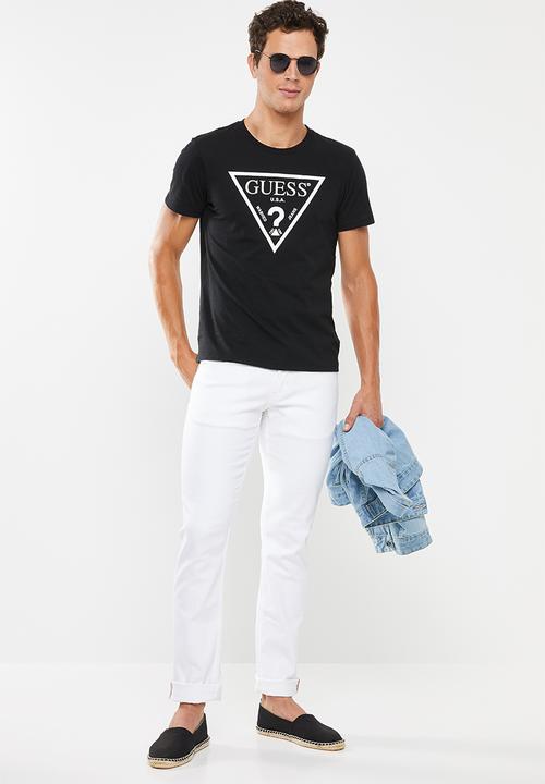 GUESS - Guess triangle tee - black