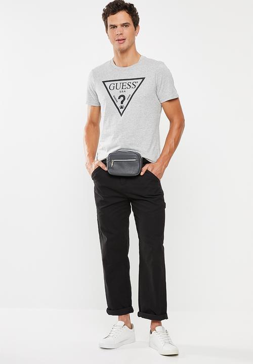 GUESS - Guess triangle tee - grey