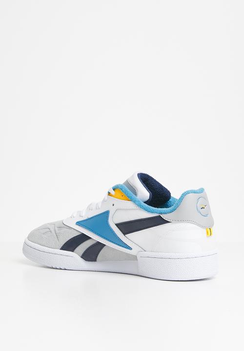 Reebok - Club C Alter The Icons 3.0 - white / true grey / collegiate navy