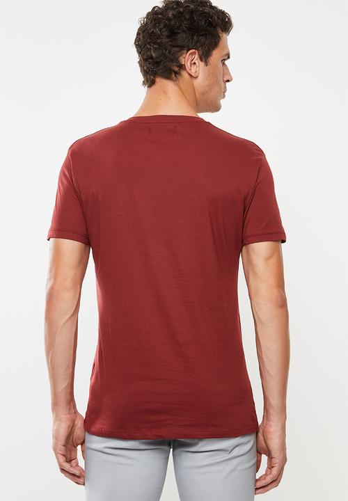 Superbalist - Plain V-neck 2 pack tees - red & blue