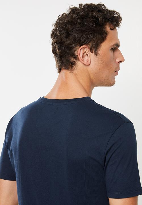 Superbalist - Plain V-neck 2 pack tees - red & blue
