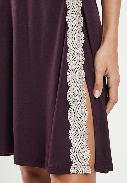 DORINA - Henrietta night dress - purple
