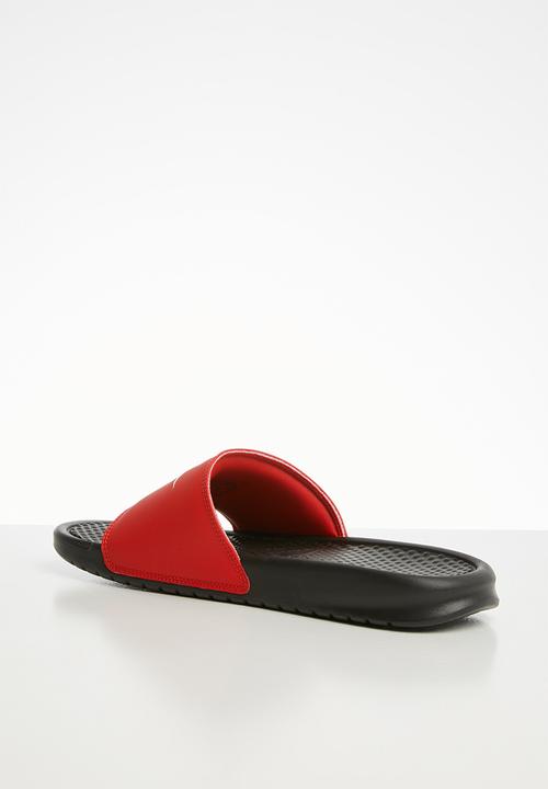 Nike - Benassi "just do it." sandal - black/white-university red