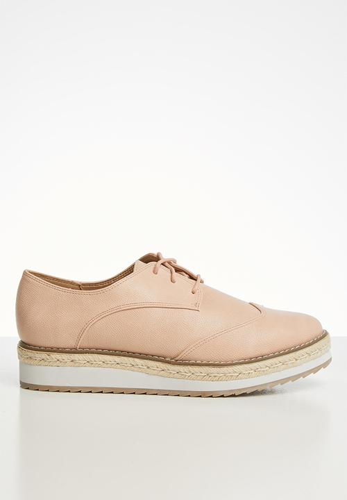 Call It Spring - Wilanna brogue - light pink