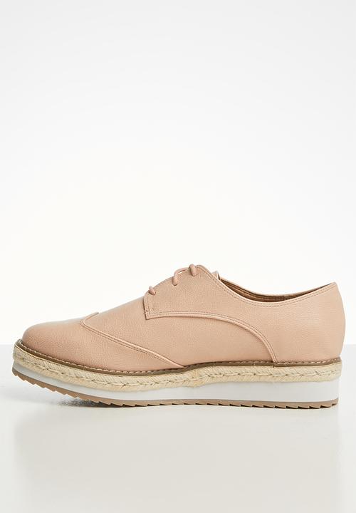 Call It Spring - Wilanna brogue - light pink