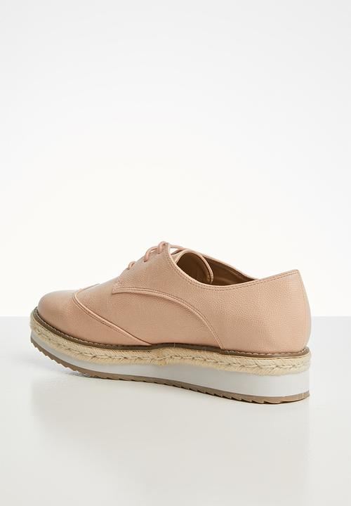 Call It Spring - Wilanna brogue - light pink