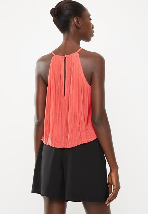 STYLE REPUBLIC - Pleated halter neck top - pink