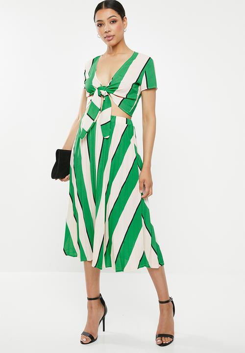 STYLE REPUBLIC - Tie front crop top - multi 