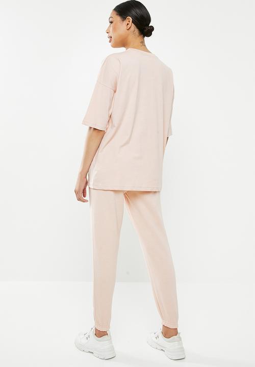 Missguided - Oversized tee and jogger co-ord set - pink