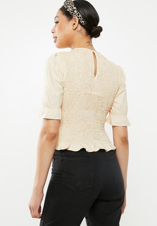 Missguided - Poplin shirred puff short sleeve top - beige