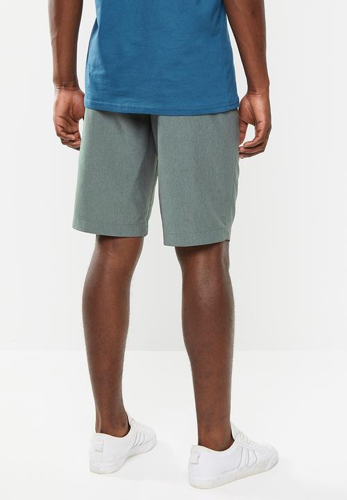 Fox - Essex tech short - grey