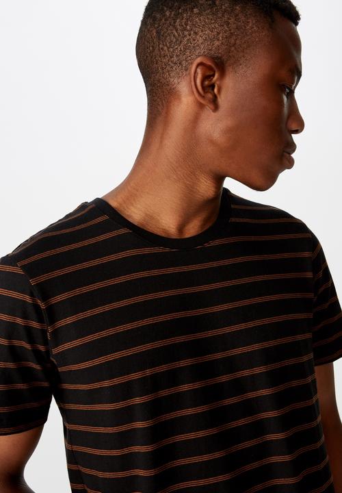 Cotton On - Daschund triple stripe Tbar premium crew short sleeve tee - black