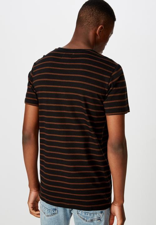 Cotton On - Daschund triple stripe Tbar premium crew short sleeve tee - black