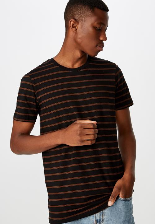 Cotton On - Daschund triple stripe Tbar premium crew short sleeve tee - black
