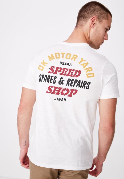 Cotton On - Ok motor yard Tbar moto T-shirt - white
