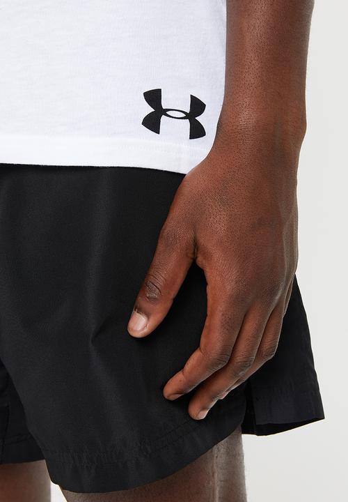 Under Armour - Wordmark shoulder short sleeve tee - white & black 