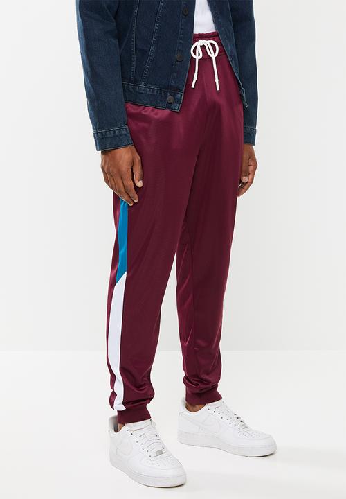 Superbalist - Slim side stripe tricot pants - burgundy