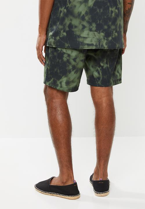 Superbalist - Tie-dye printed elastic volume shorts - green