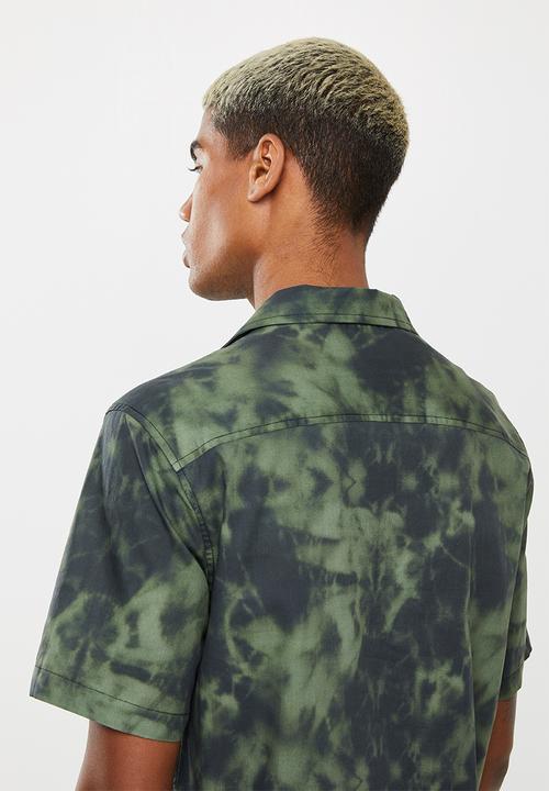 Superbalist - Tie-dye printed revere collar shirt - green