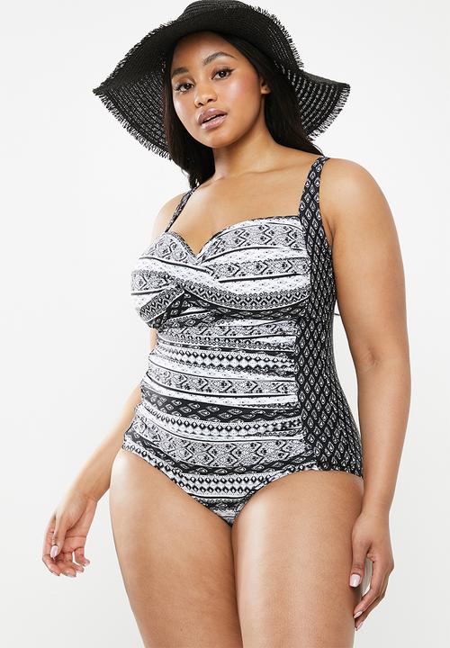 Quayside - Twist suit - black & white